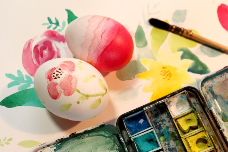 Velikonoční vejce malované akvarelem